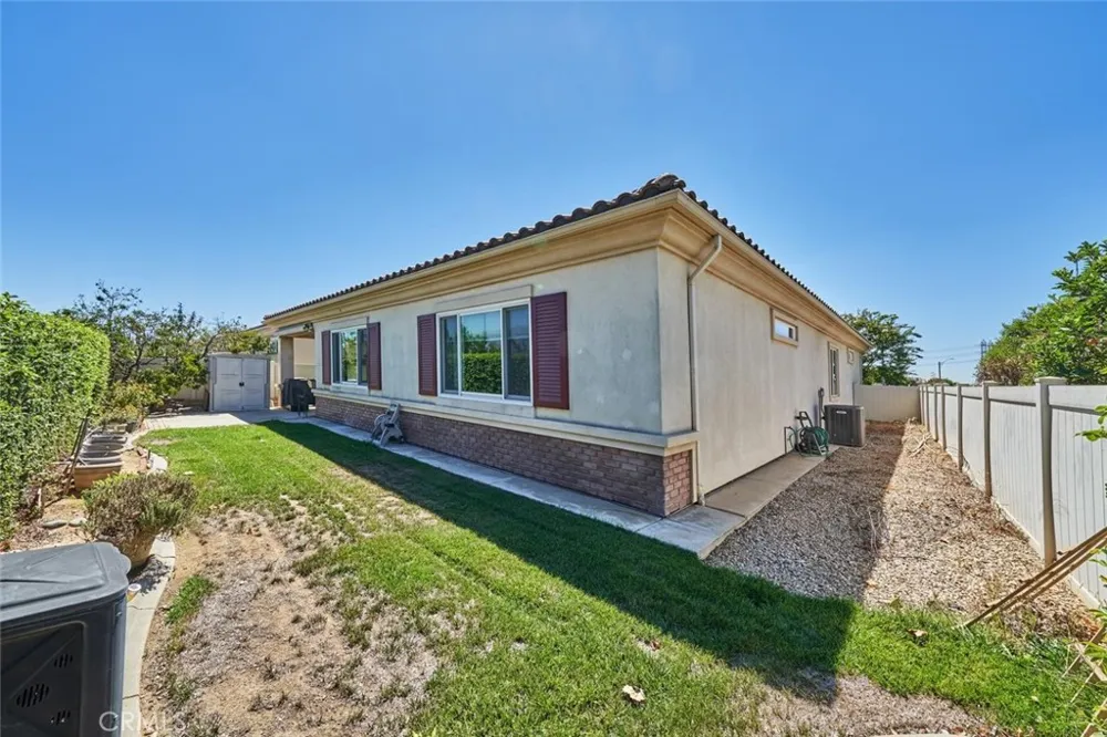 1192 Lantana Beaumont, CA 92223