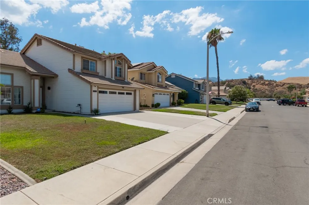 13109 Broken Bit Corona, CA 92883