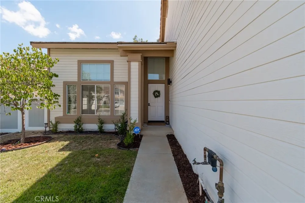 13109 Broken Bit Corona, CA 92883