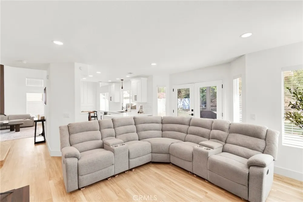 13109 Broken Bit Corona, CA 92883