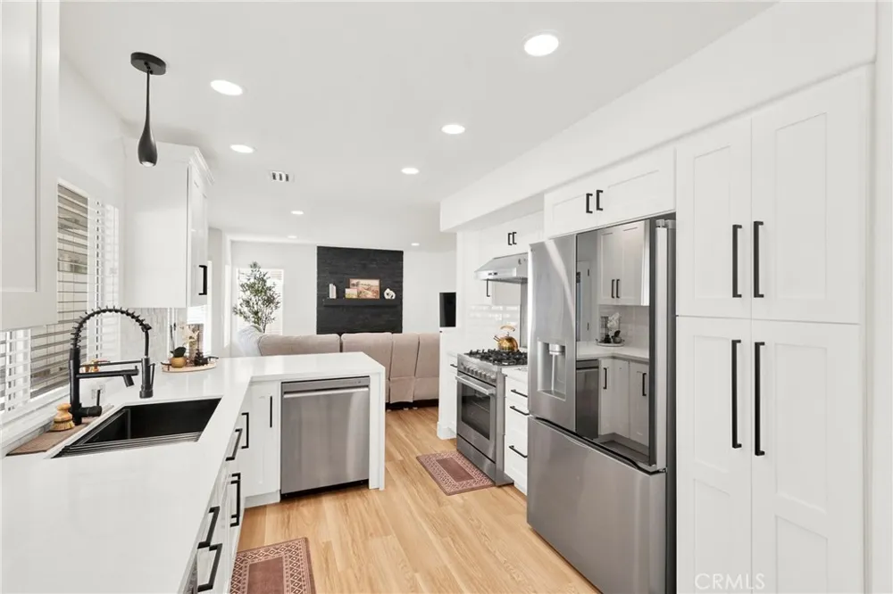 13109 Broken Bit Corona, CA 92883