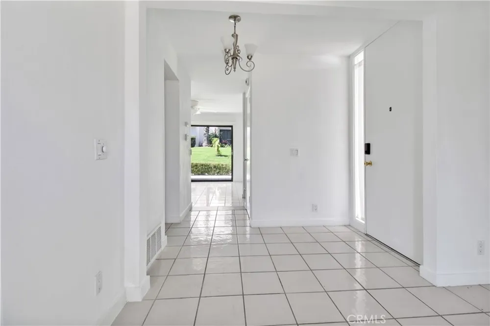 48944 Desert Flower Palm Desert, CA 92260
