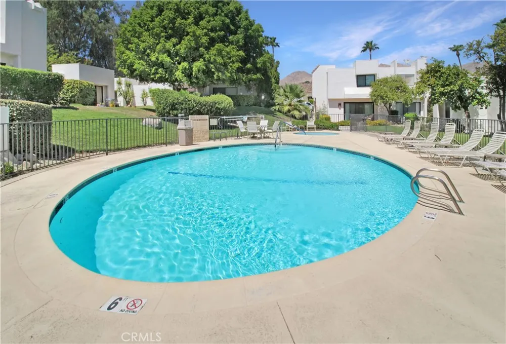 48944 Desert Flower Palm Desert, CA 92260