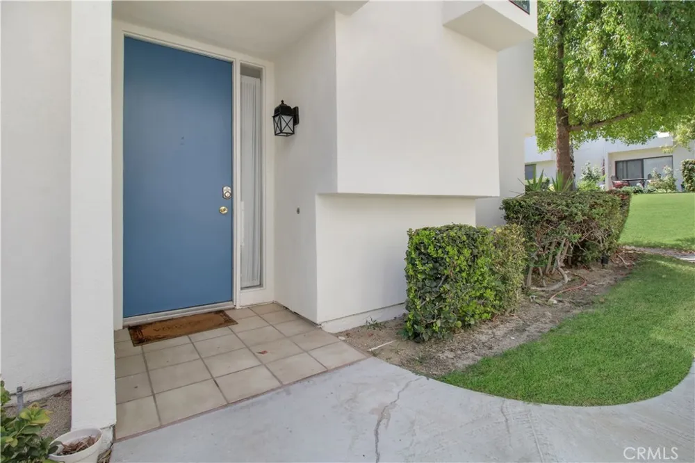 48944 Desert Flower Palm Desert, CA 92260
