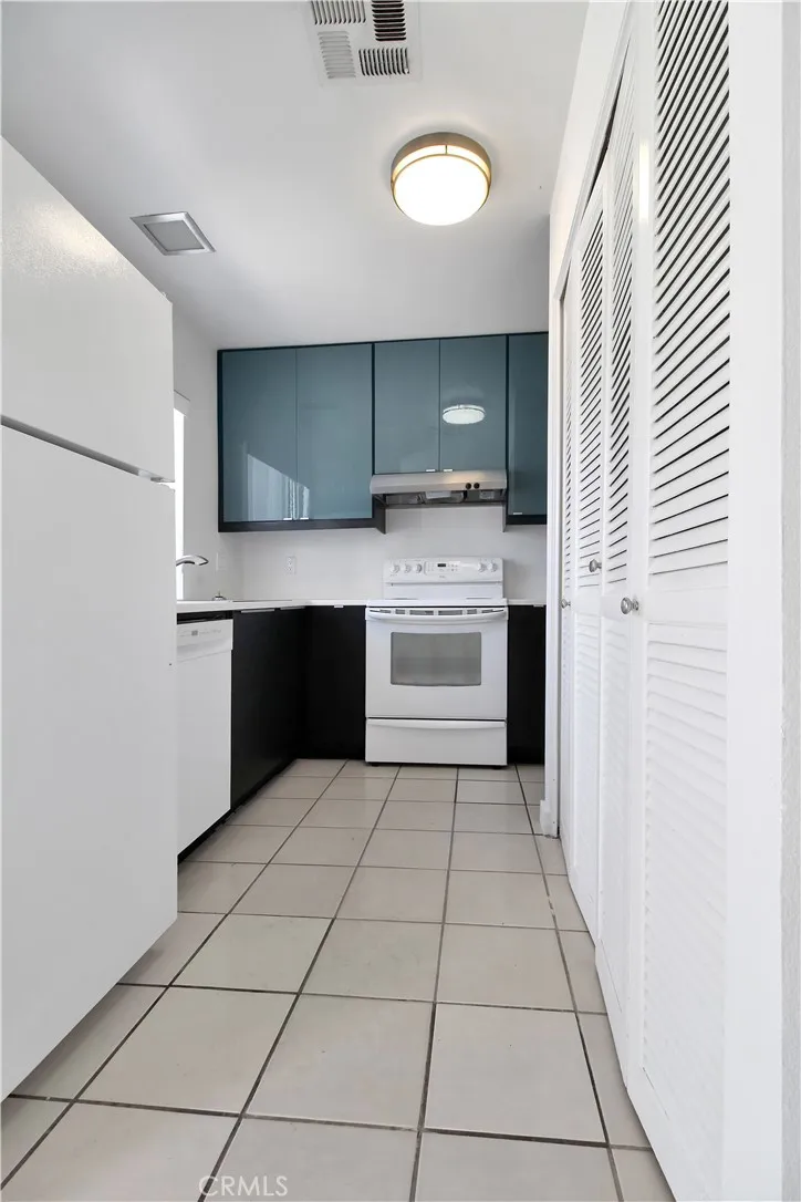 48944 Desert Flower Palm Desert, CA 92260