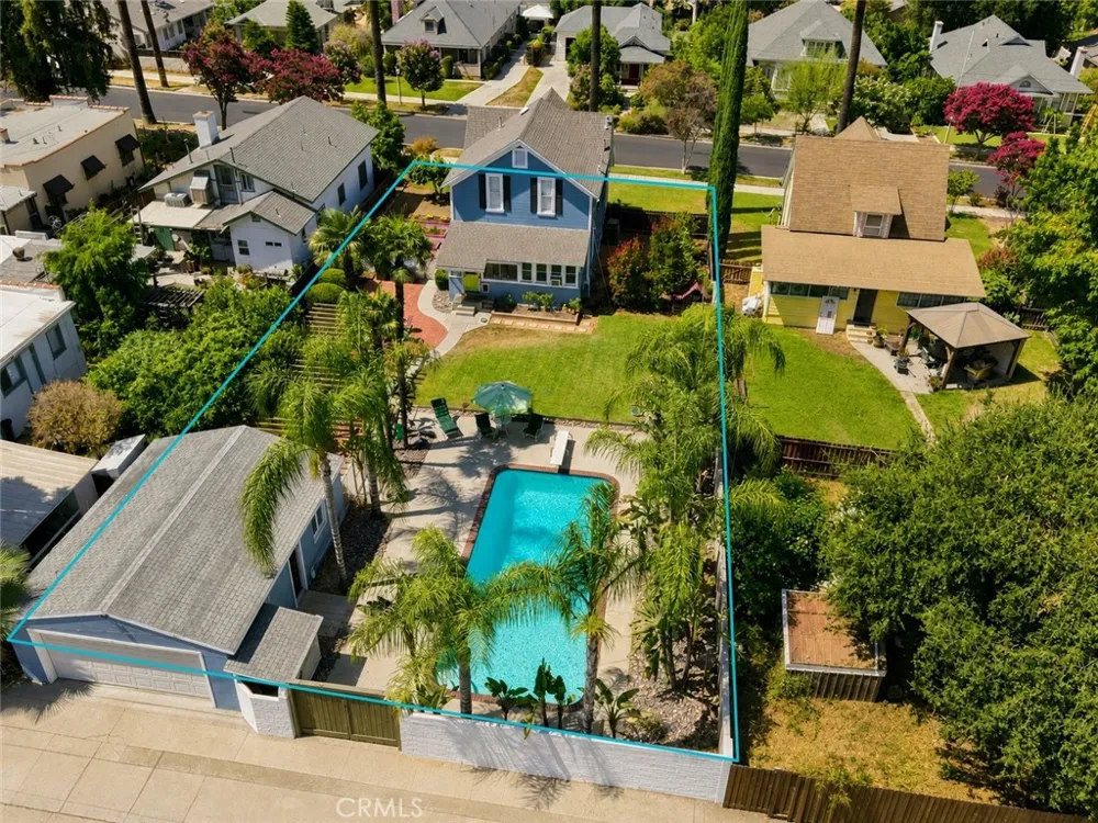 541 S 4th Redlands, CA 92373