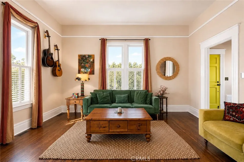 541 S 4th Redlands, CA 92373