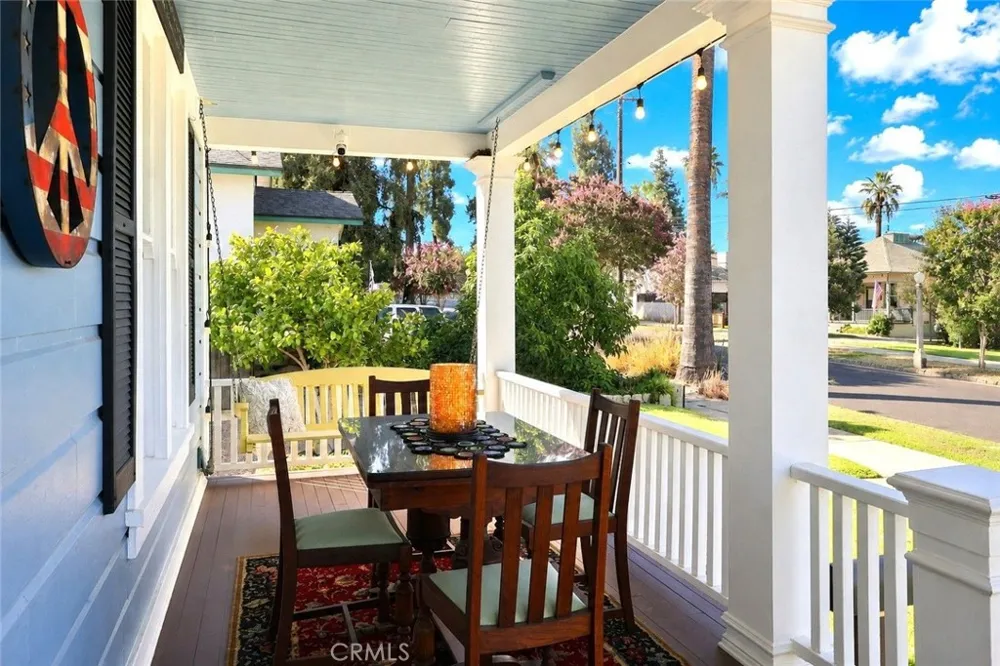 541 S 4th Redlands, CA 92373