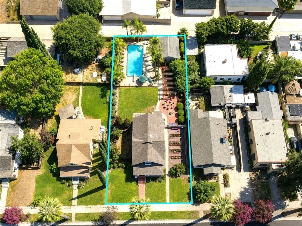 541 S 4th Redlands, CA 92373