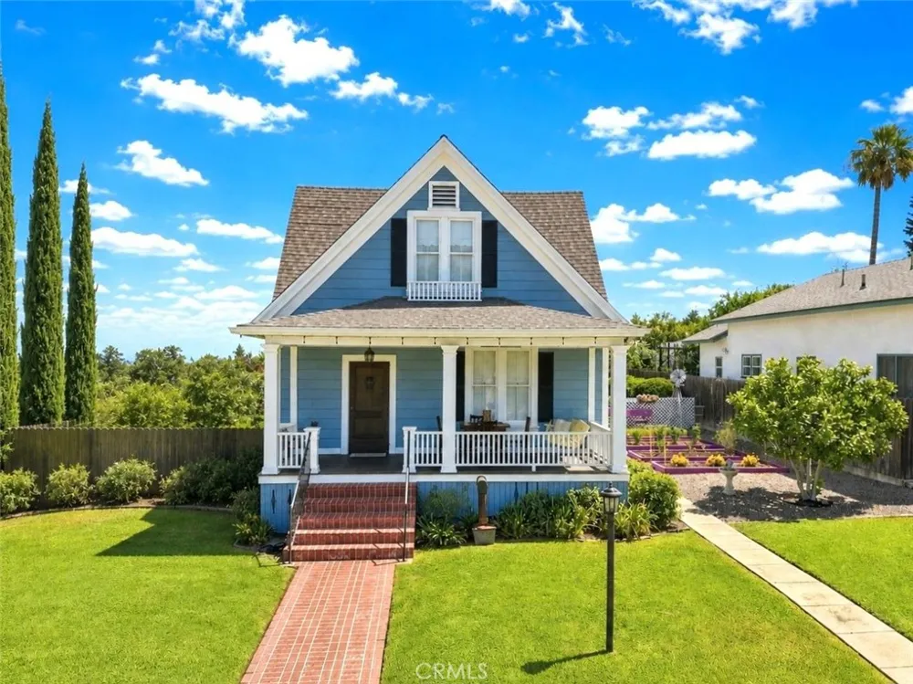 541 S 4th Redlands, CA 92373