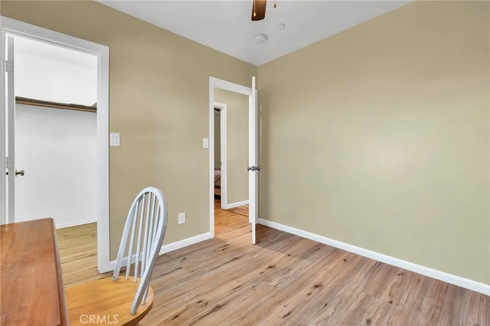1976 Olive Long Beach, CA 90806