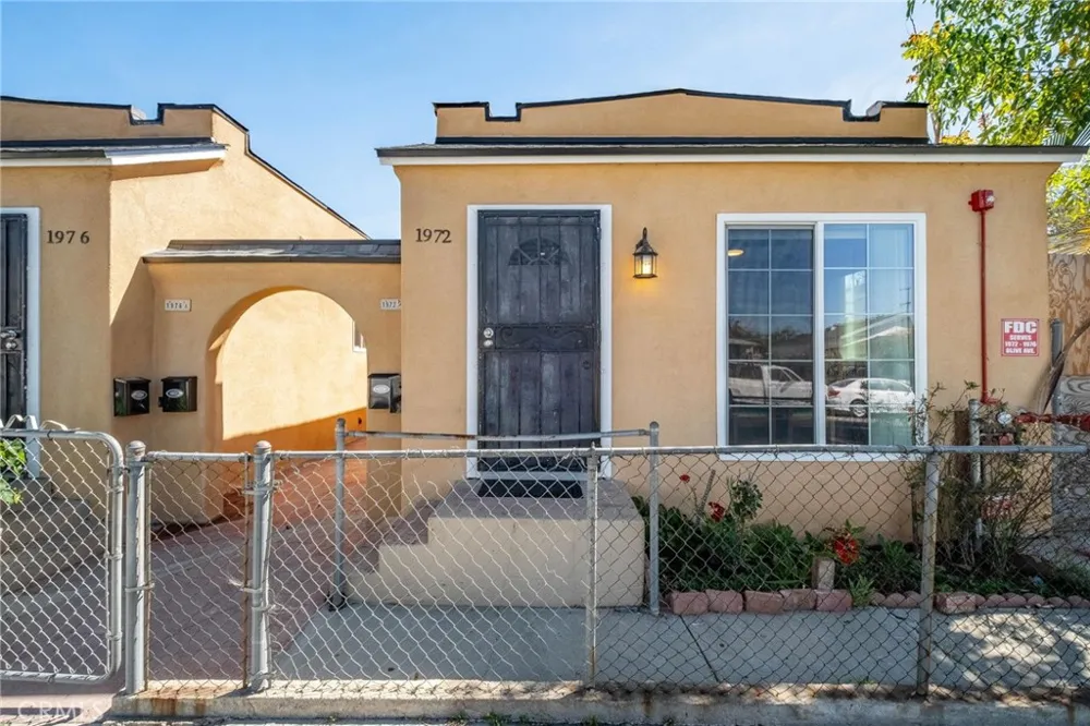 1972 Olive Long Beach, CA 90806
