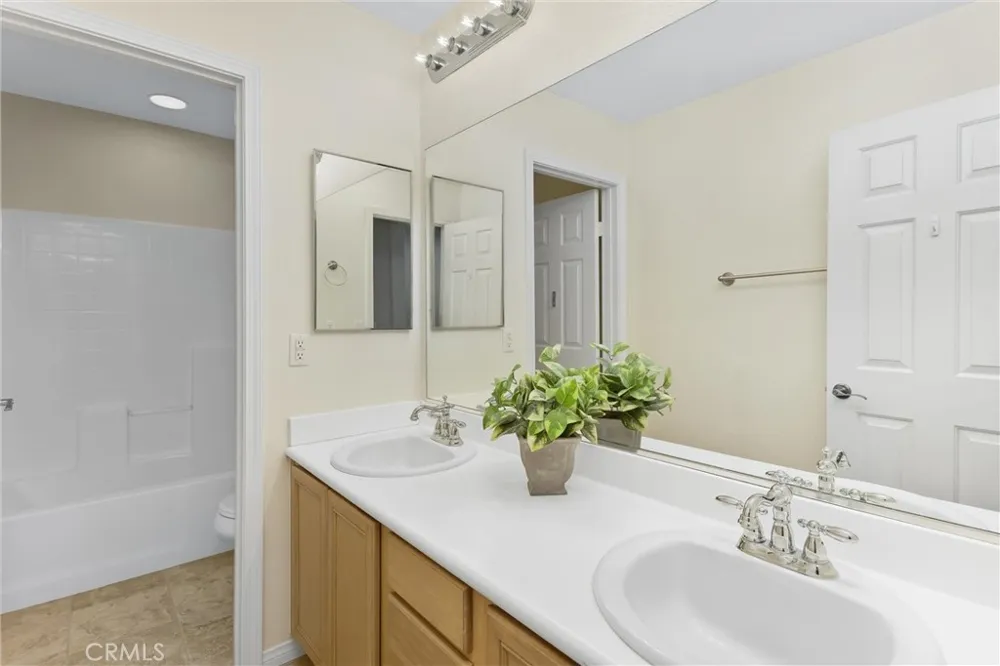 1485 Moonlight Beaumont, CA 92223
