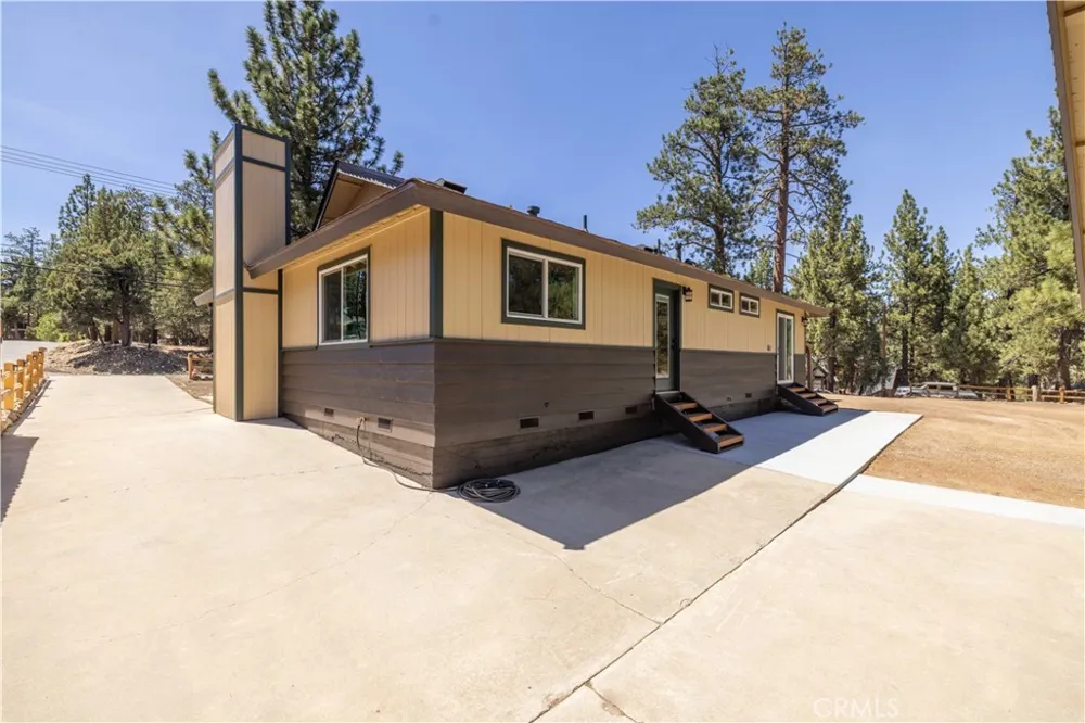 304 Greenspot Big Bear City, CA 92314
