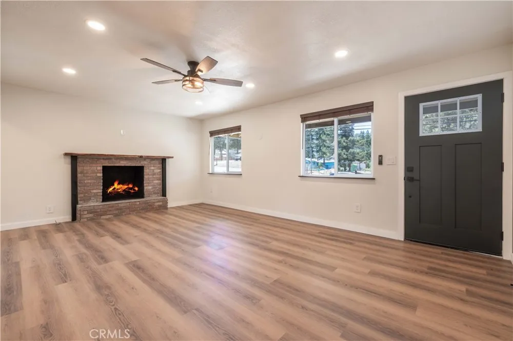 304 Greenspot Big Bear City, CA 92314