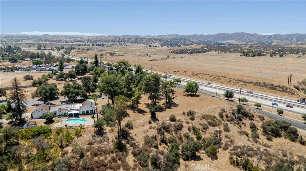 61 Redwood Calimesa, CA 92320