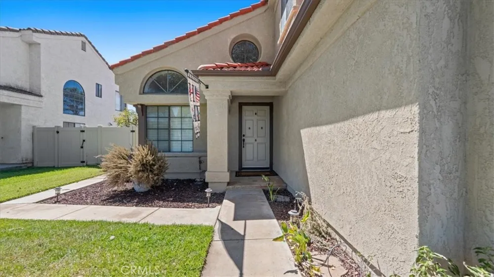 10726 Opal Redlands, CA 92374