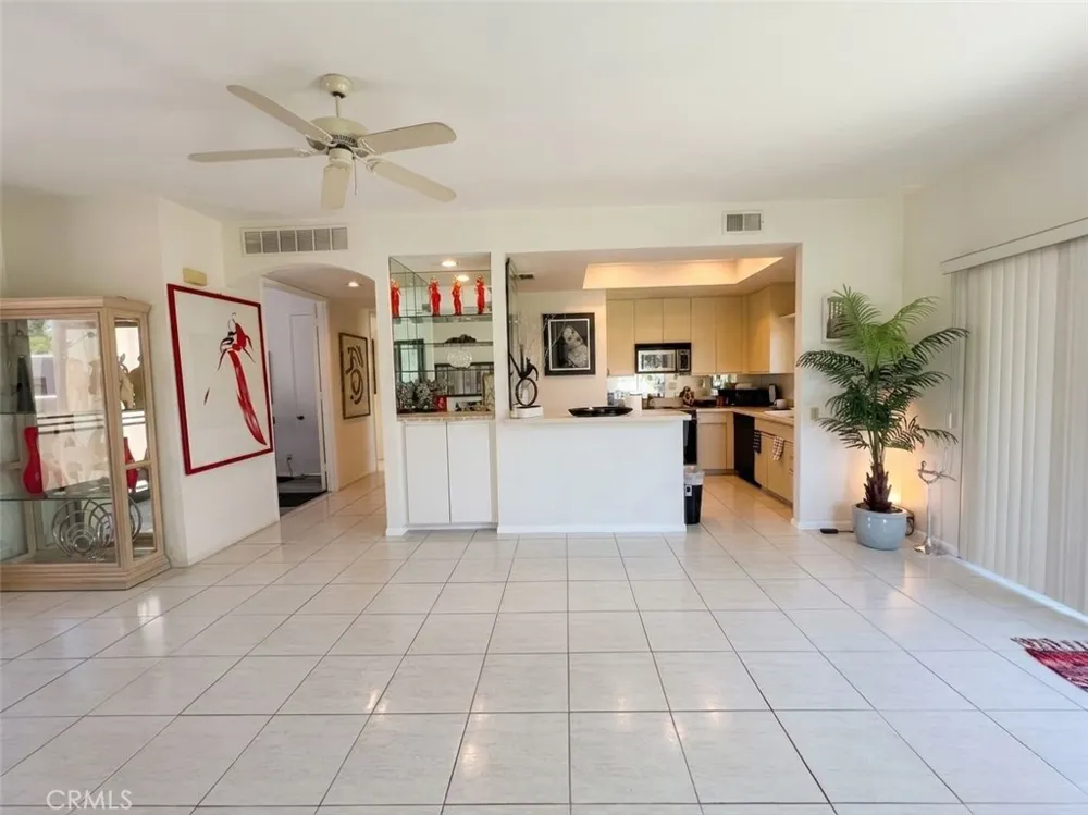 67220 Cumbres Court Cathedral City, CA 92234