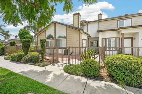 1555 Orange Ave #1106