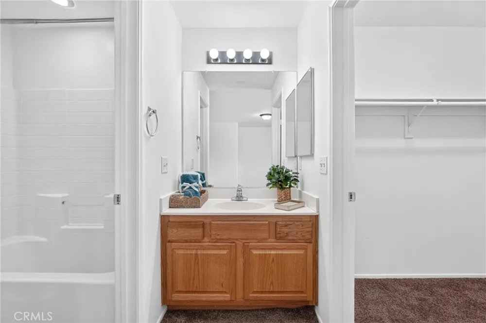 1555 Orange Ave #1106 Redlands, CA 92373