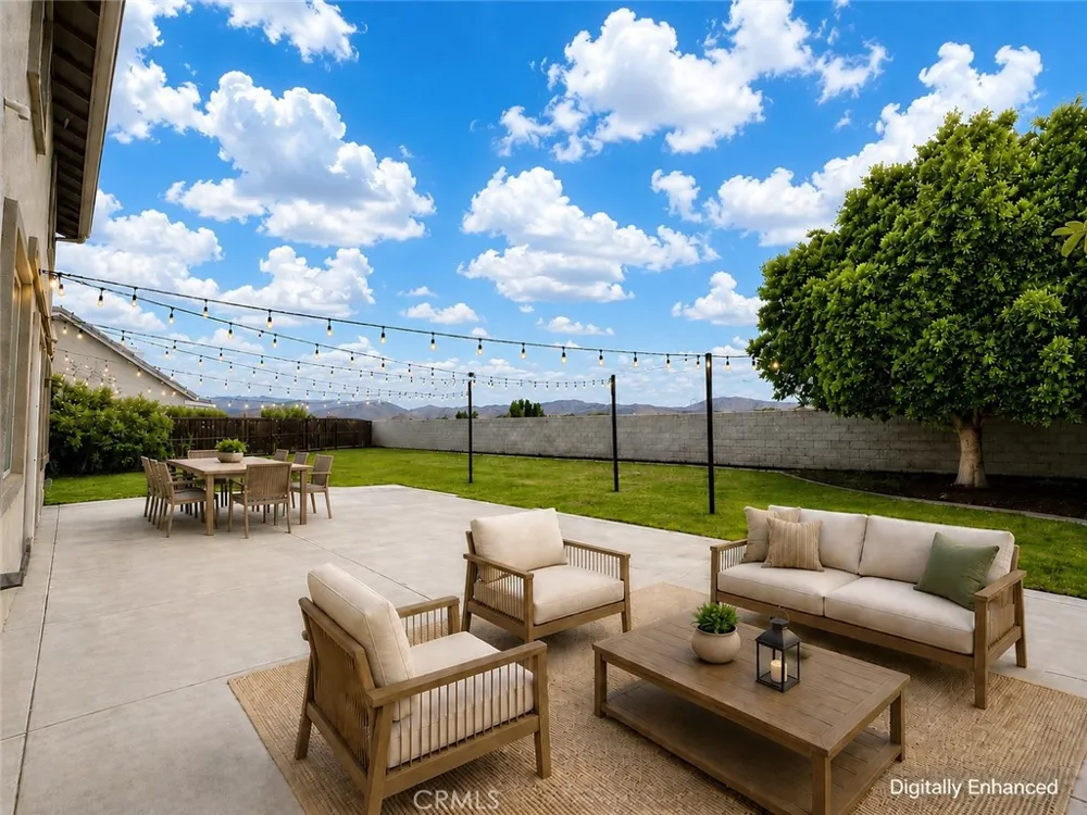28900 Bayberry Drive Lake Elsinore, CA 92530