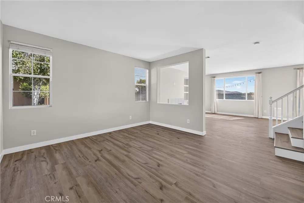 28900 Bayberry Drive Lake Elsinore, CA 92530