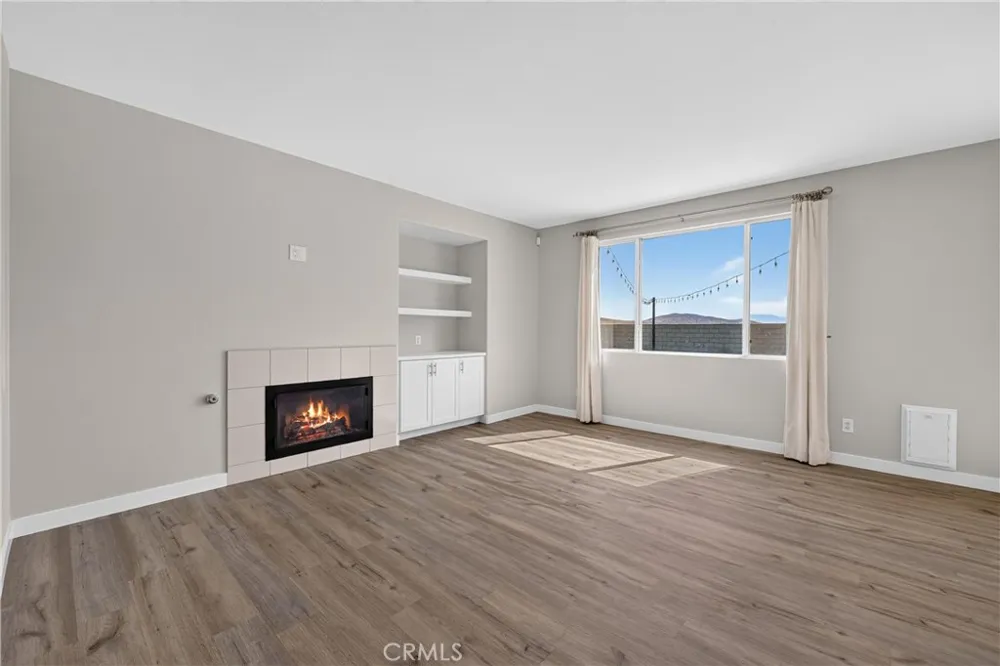 28900 Bayberry Drive Lake Elsinore, CA 92530