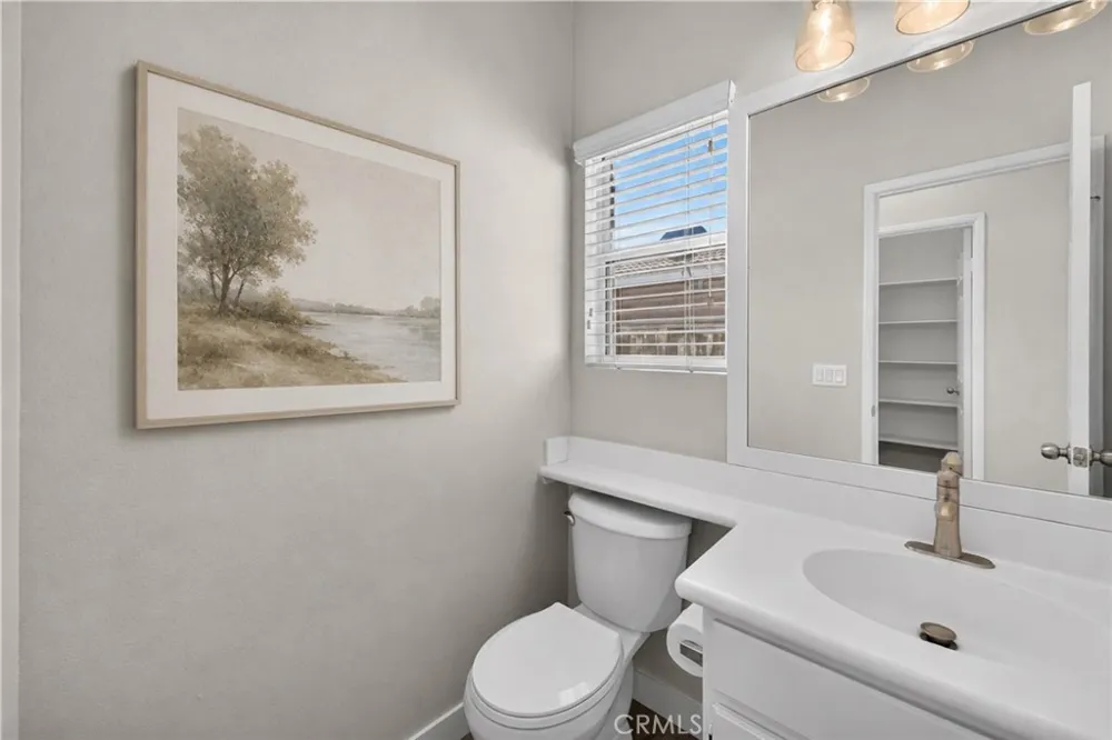 28900 Bayberry Drive Lake Elsinore, CA 92530