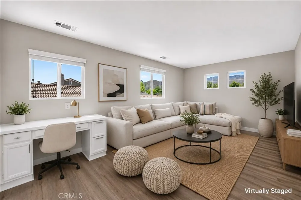 28900 Bayberry Drive Lake Elsinore, CA 92530
