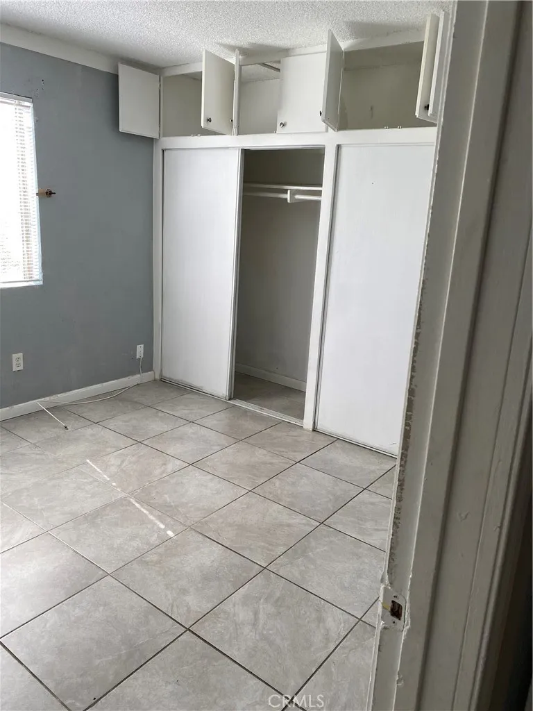 170 E Olive #1 San Bernardino, CA 92408