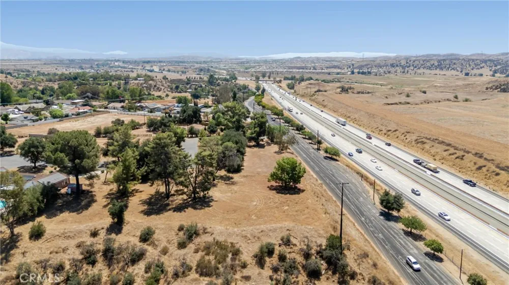 60 Redwood Calimesa, CA 92399