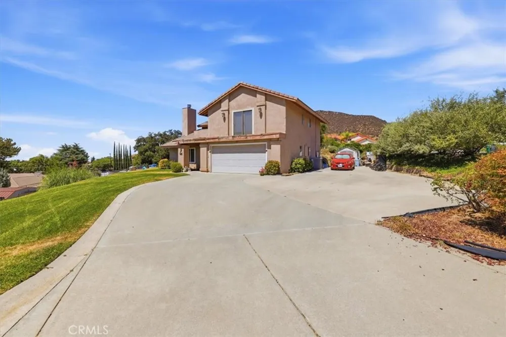 9157 Beauview Drive Beaumont, CA 92223