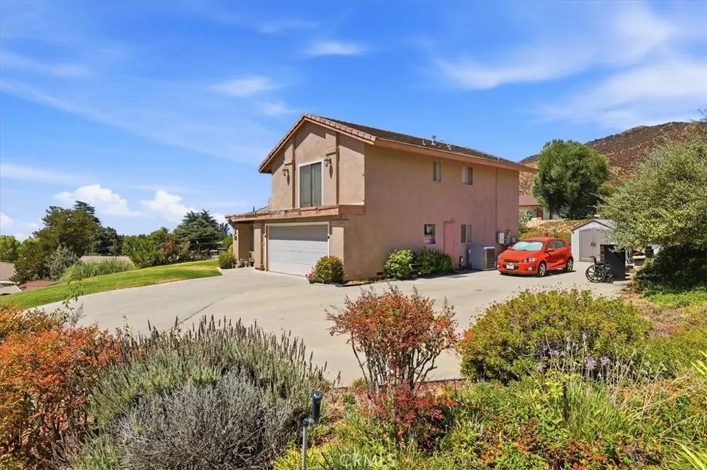 9157 Beauview Drive Beaumont, CA 92223