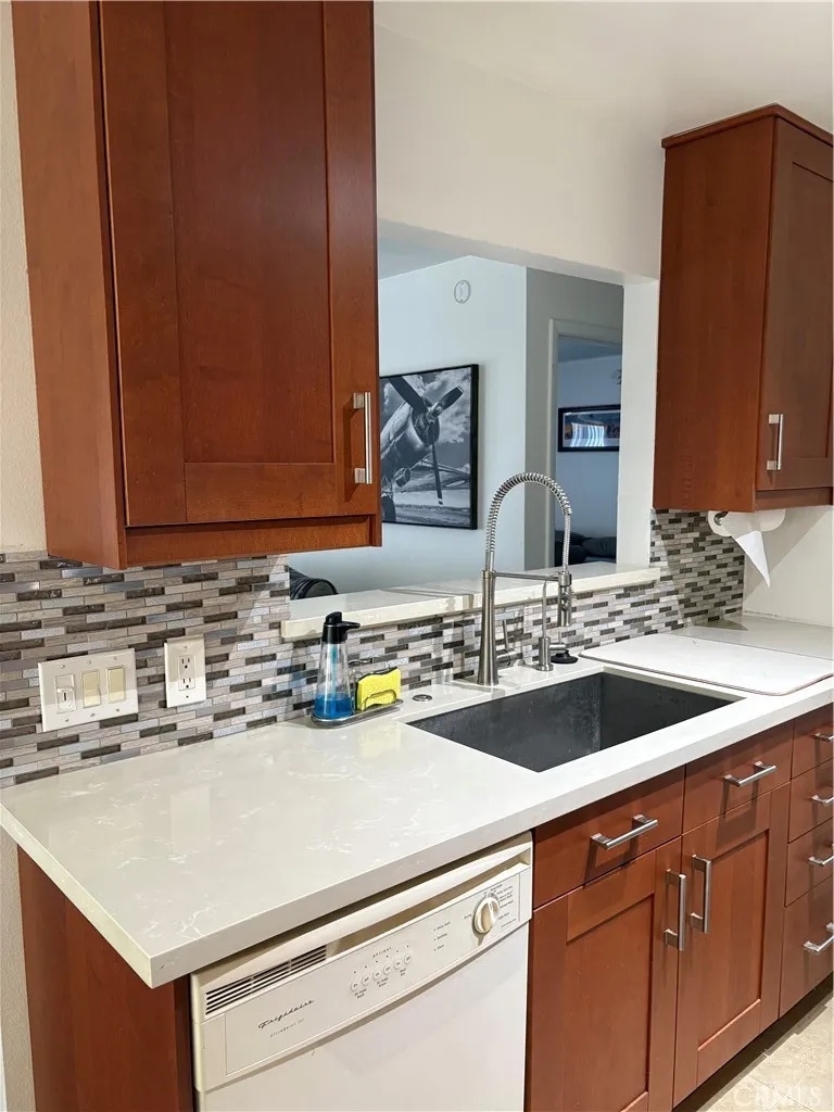 20434 S Vermont #65 Torrance, CA 90502