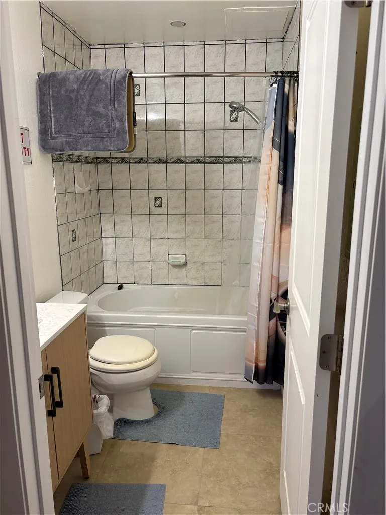 20434 S Vermont #65 Torrance, CA 90502