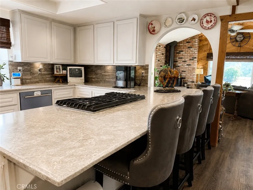 32180 Wesley Wildomar, CA 92595