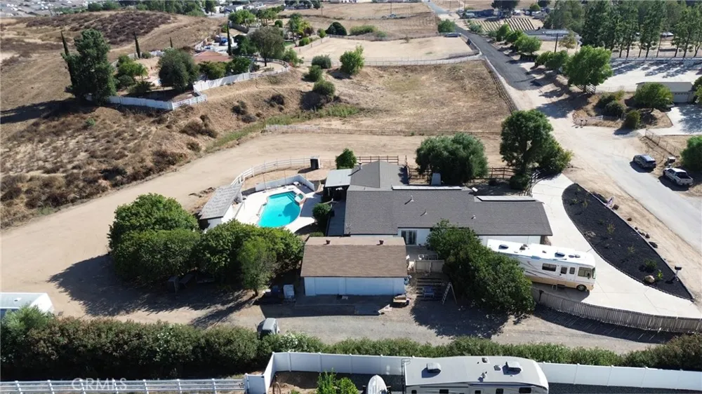 32180 Wesley Wildomar, CA 92595