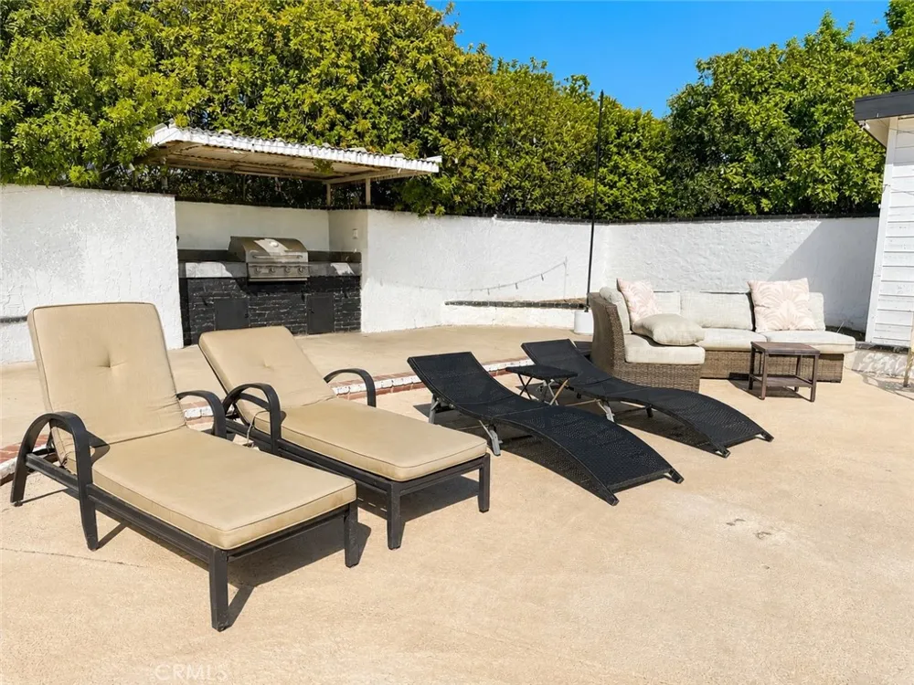 32180 Wesley Wildomar, CA 92595