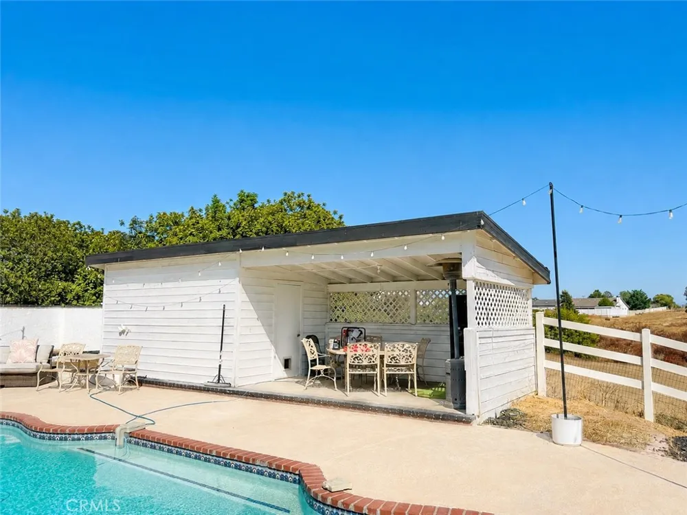 32180 Wesley Wildomar, CA 92595