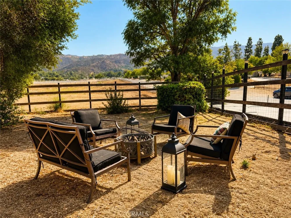 32180 Wesley Wildomar, CA 92595