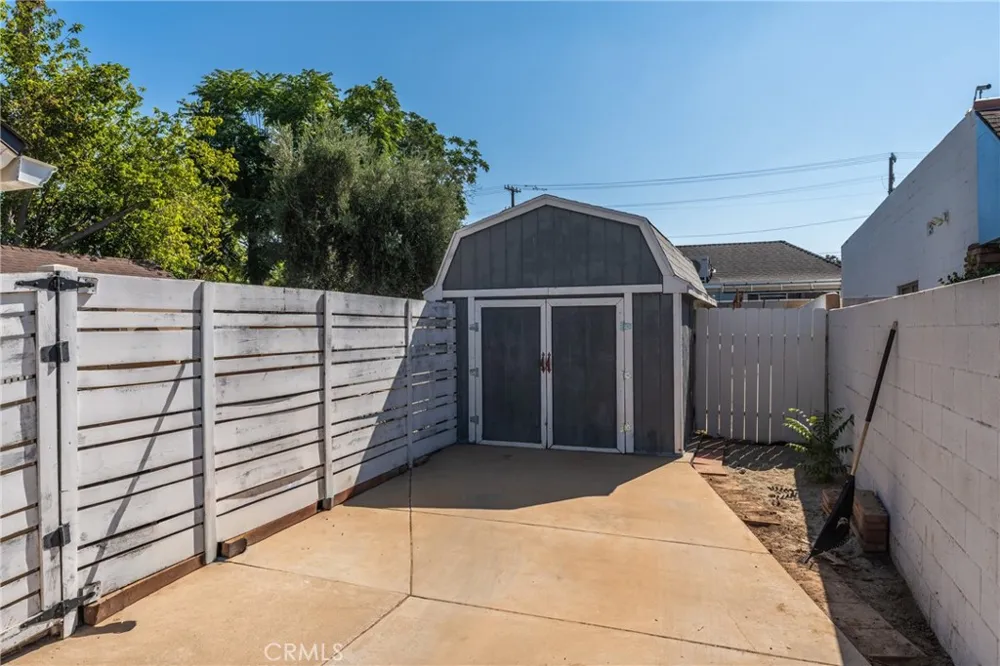 116 11th Redlands, CA 92374