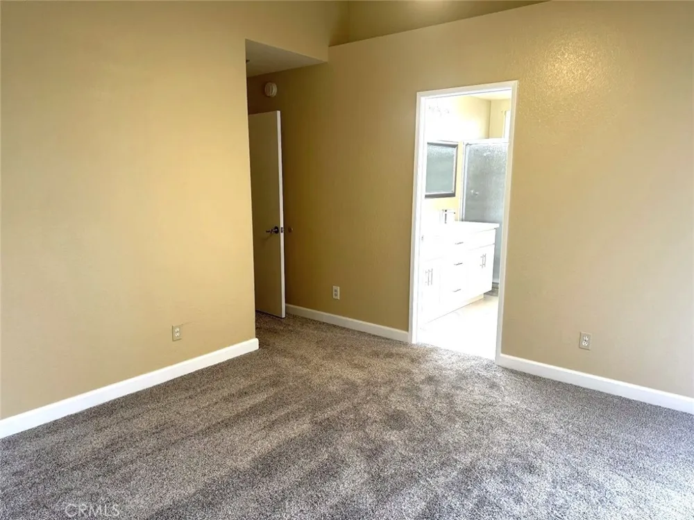 11968 Maple Leaf Fontana, CA 92337