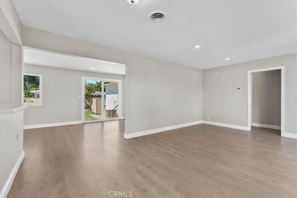 611 S Pine Anaheim, CA 92805