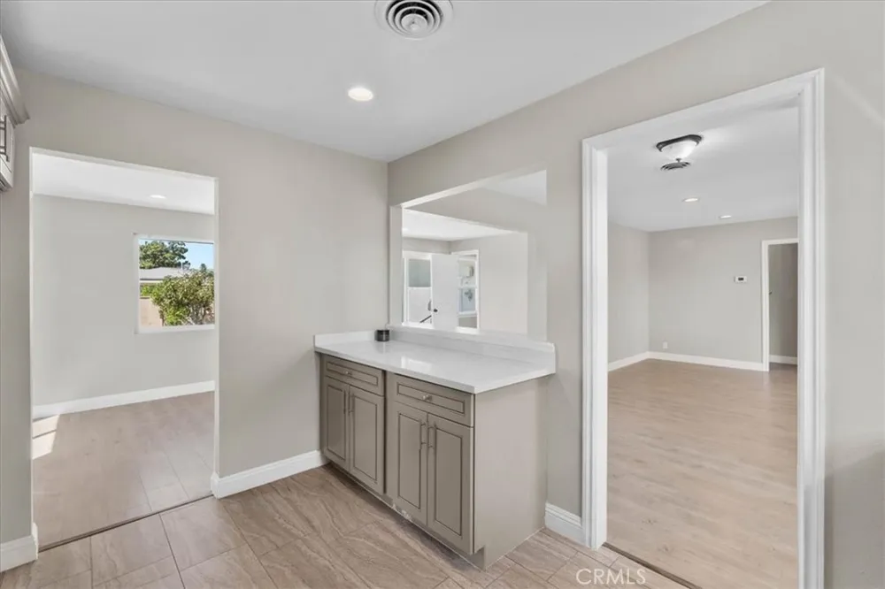 611 S Pine Anaheim, CA 92805