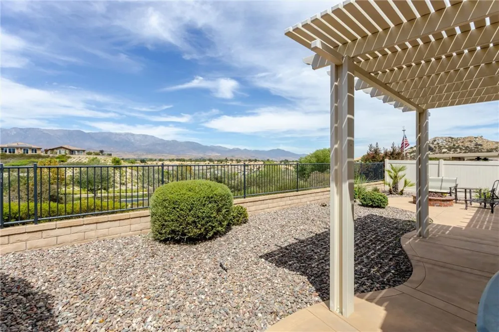 1626 Stellar Peak Beaumont, CA 92223