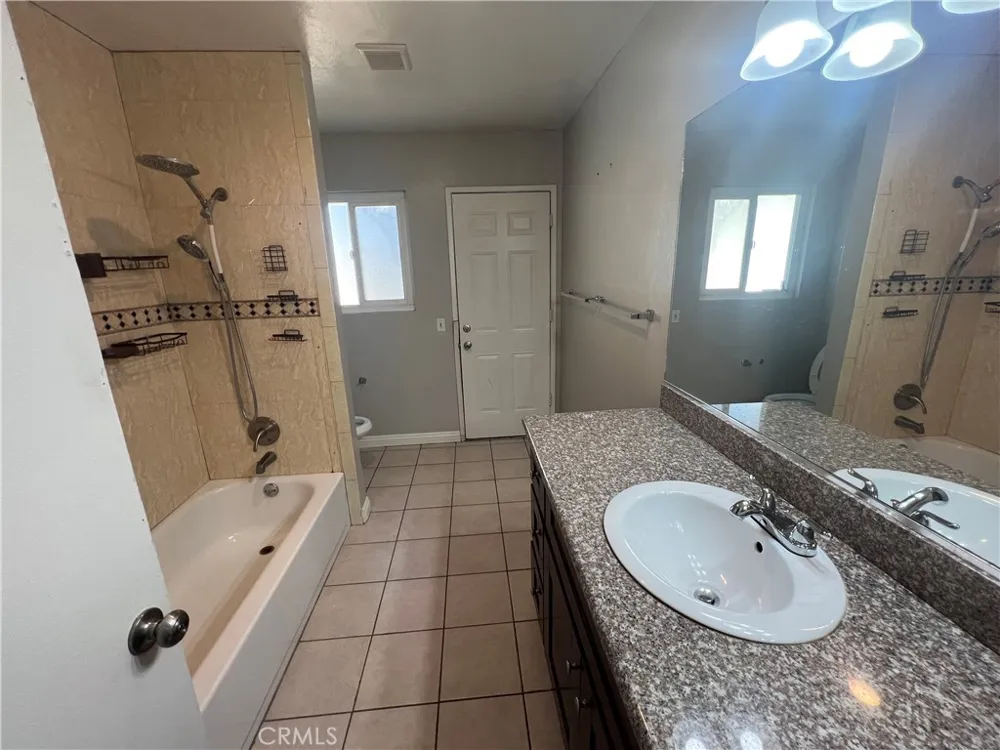 705 S Grove Redlands, CA 92374