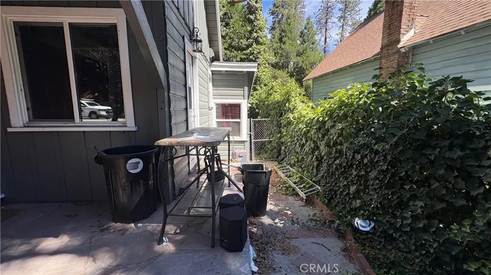 23808 Pioneer Camp Crestline, CA 92325