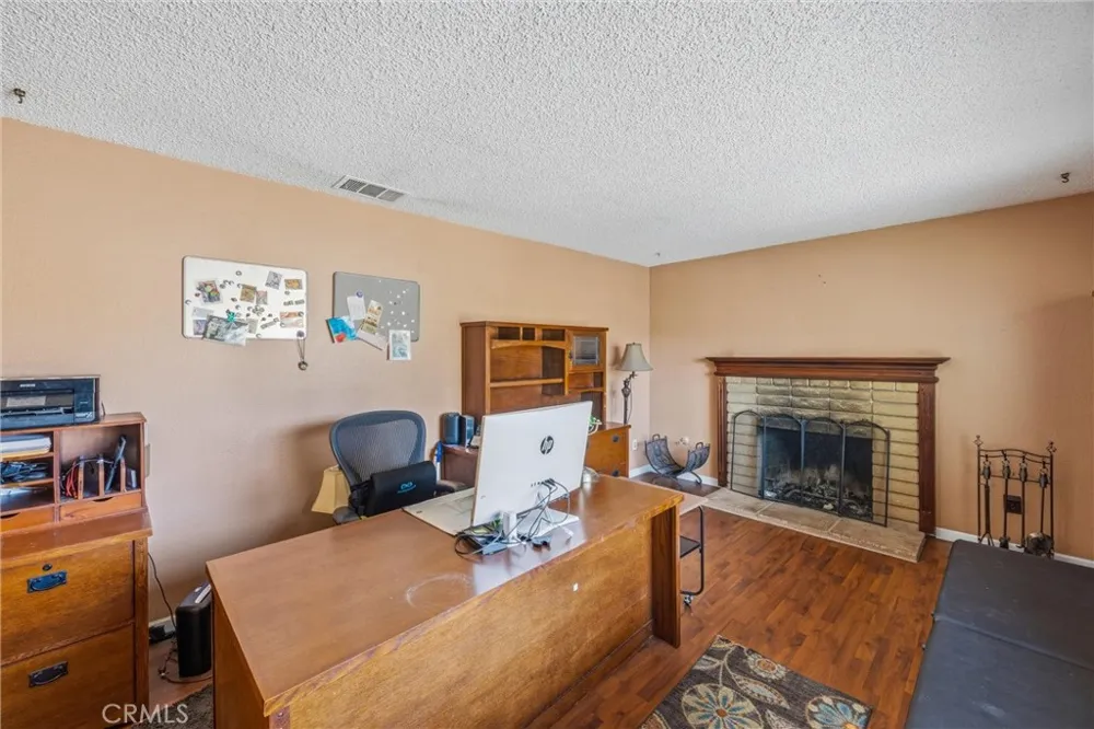 1539 Robyn Redlands, CA 92374