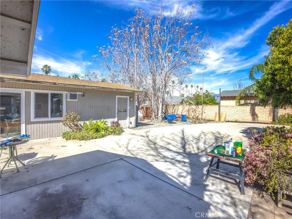 1539 Robyn Redlands, CA 92374