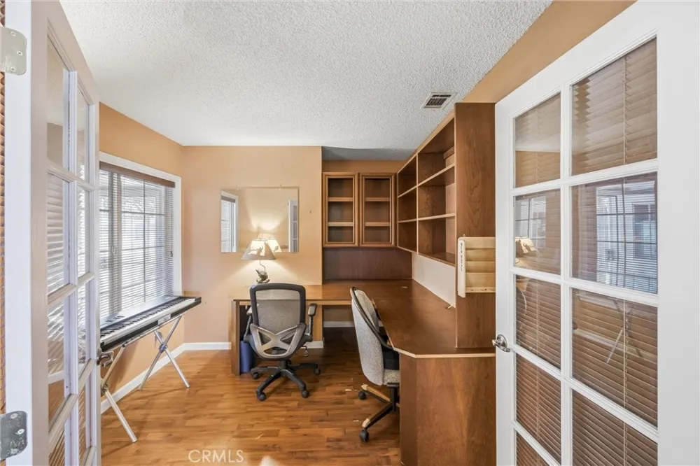 1539 Robyn Redlands, CA 92374